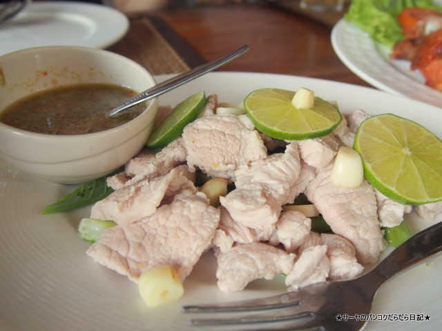 Nam Kang restaurant スコータイ タイ料理