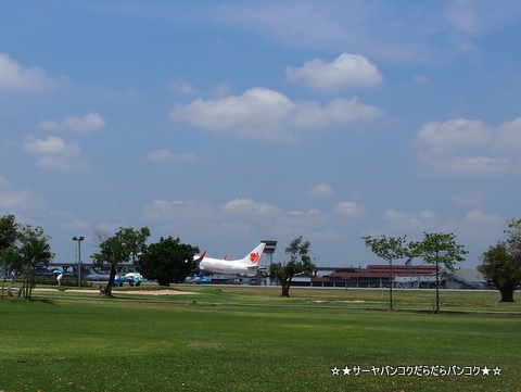 Kantarat Golf Course 滑走路 ゴルフ ドンムアン空港