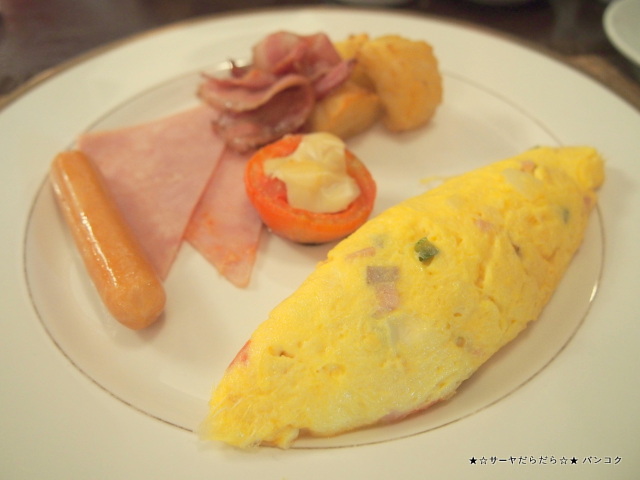 Praya Palazzo Hotel バンコク 川沿い ホテル