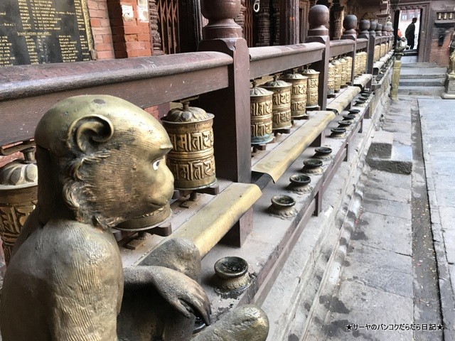 パタン ゴールドテンプル 金閣寺 ネパール (6)