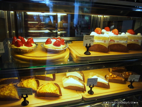 Serendib tearoom bangkok 日本人カフェ