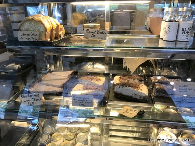 Phil Coffee Company エカマイ カフェ cafe bangkok (12)