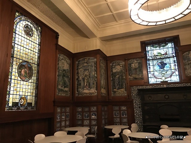 28 Victoria and Albert cafe ロンドン (8)