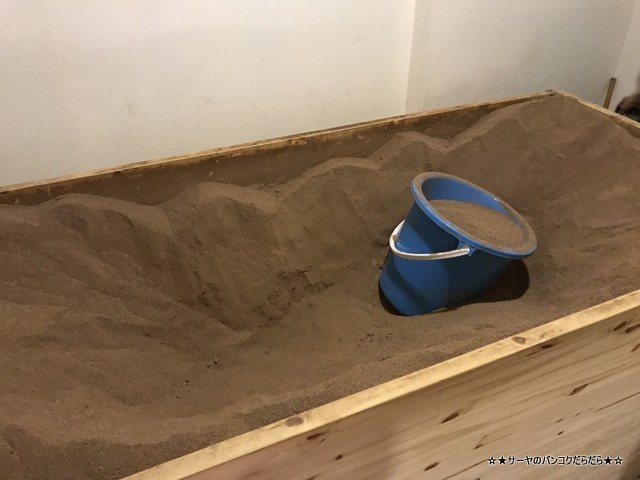 酵素風呂 バンコク初 atease マッサージ (1)