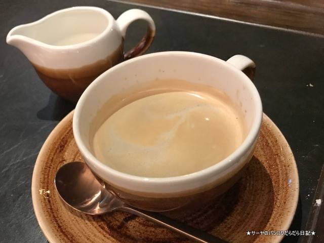 Belga Rooftop Bar & Brasserie ベルギー ソフィテル (23)