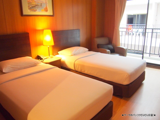 ʥƥ  ѥ䡡Dynasty Inn Pattaya