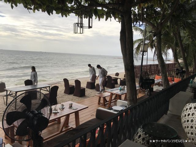 Surf & Turf Beach Club & Restaurant パタヤ pattya (4)