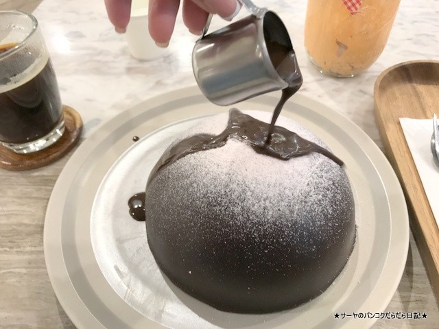 White Day Patisserie ホワイトデー バンコク 人気カフェ (10)