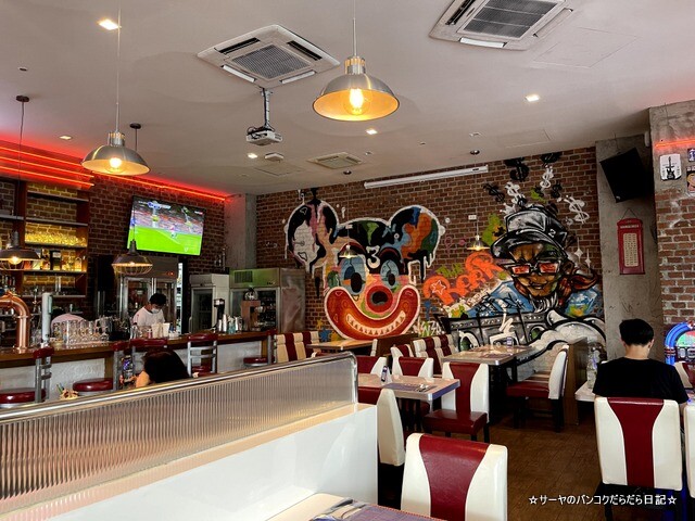 Mickey's Diner BKK ミッキーダイナー バンコク (6)