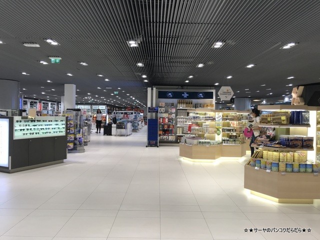 ドゥブロヴニク空港 ラウンジ クロアチア Dubrovnik (10)
