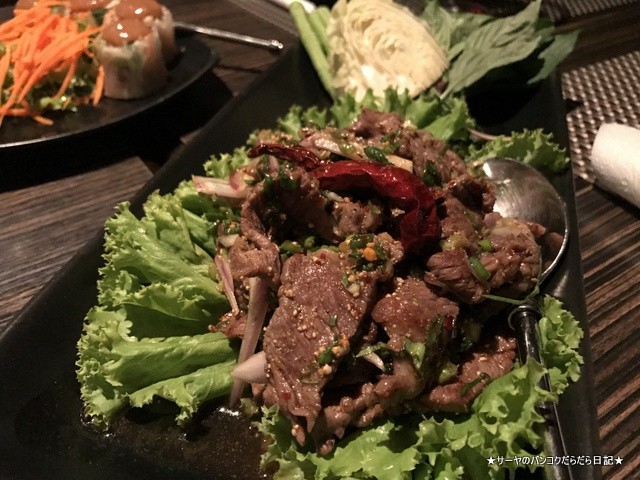 Ruen Urai (ルアンウライ) タイ料理 バンコク (6)