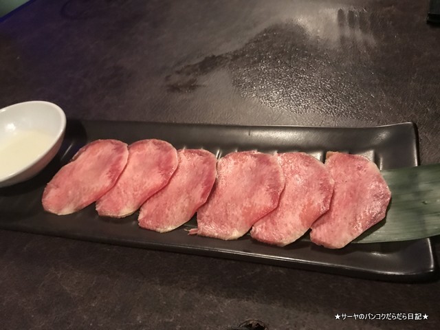 TOKYO XXX バンコク 焼肉 高級 美味しい タン