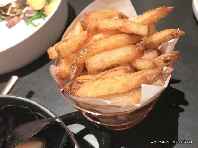 Belga Rooftop Bar & Brasserie ベルギー ソフィテル (12)
