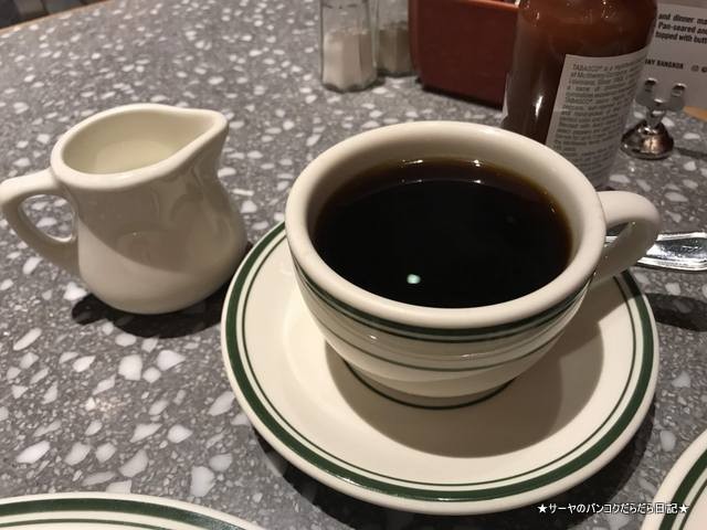 Clinton Street Baking Co. Restaurant bangkok タイ (5)