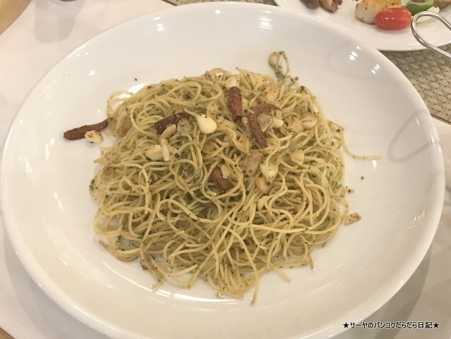 CELES HOTEL SAMUI DINNER ディナー ゴージャス (7)