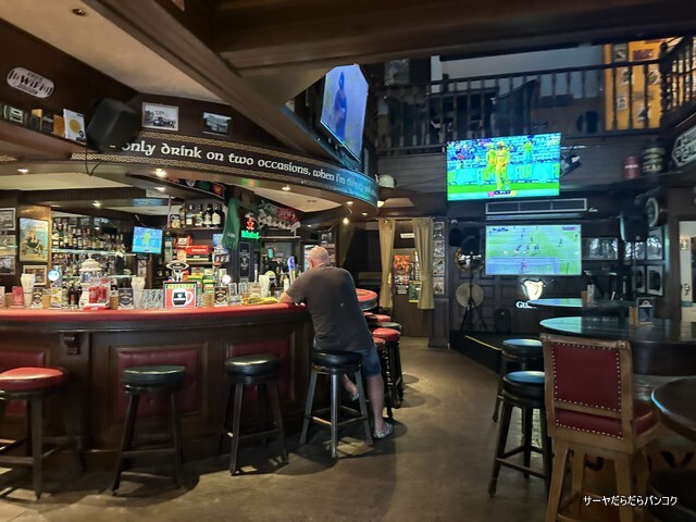 【Scruffy Murphy's Irish Pub】　at　Sukhumvit Soi23　～ビール豊富＆スポーツ中継満載の人気パブ～