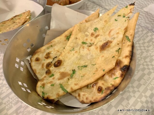 indian hut インディアンハット バンコク インド料理 (12)