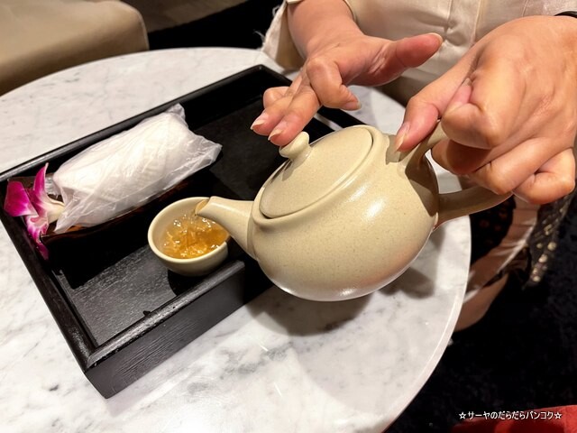静 ディオラ Diora Luxe Asoke (5)