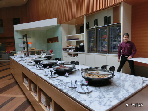 Crowne Plaza Bangkok Lumpini Park 朝食