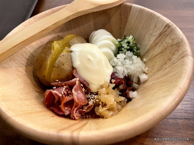 81 KITCHEN ハチイチキッチン バンコク ヤングプレイス (10)