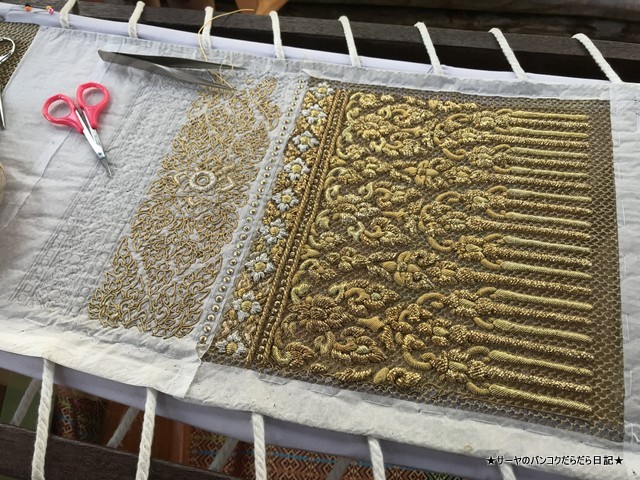 AoonIRak ウムアイラック イベント 2018年 期間限定 タイ刺繍 金