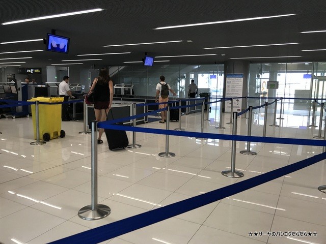 ドゥブロヴニク空港 ラウンジ クロアチア Dubrovnik (8)