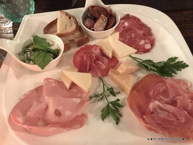 バンコク イタリアン Il Bolognese イルボロネーゼ 満席 2019 (9)