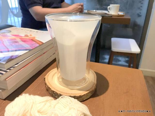 Warm Welcome Bakery&Cafe バンコク カフェ (1)