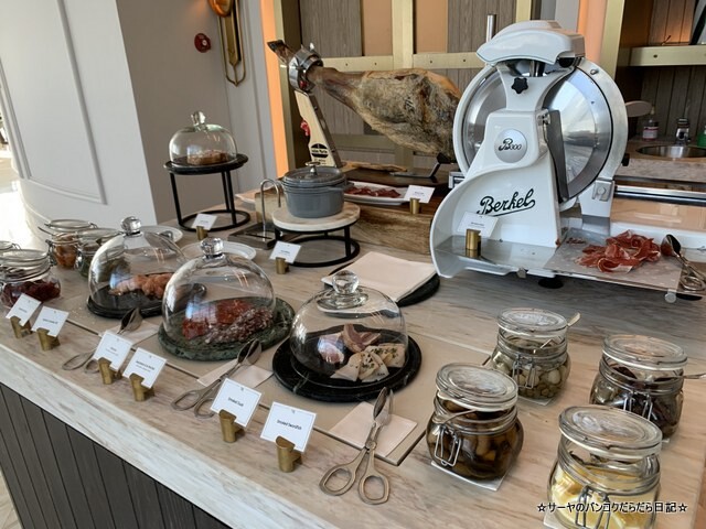 Breakfast Waldorf Astoria Bangkok バンコク ウォドルフ (7)