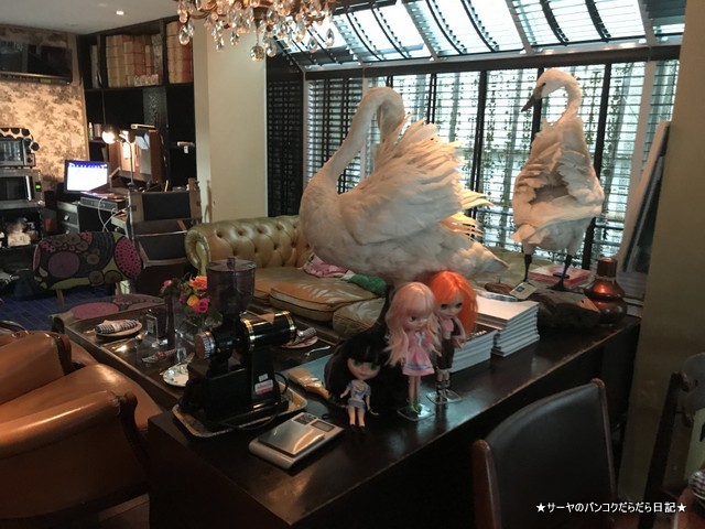 It Happened to be a Closet bangkok cafe 店内