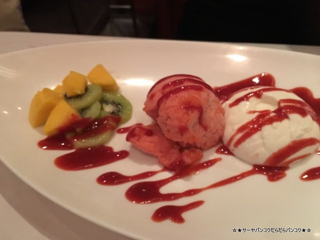 Sortrel Restaurant バンコク タイ料理 レストラン (1)