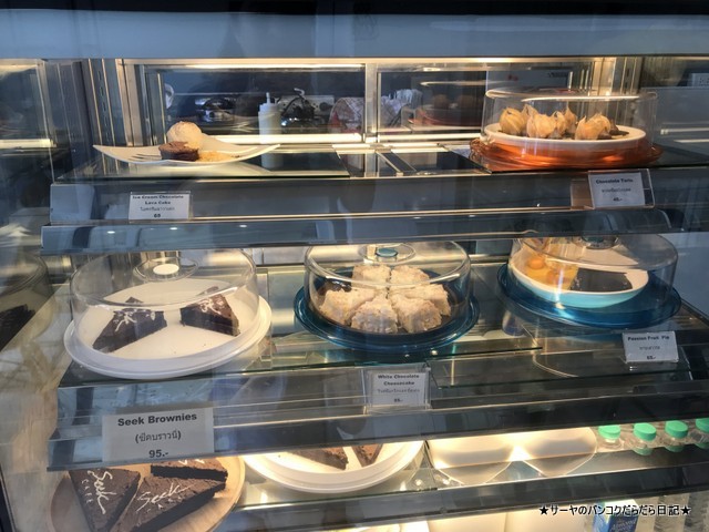 Seekcafe bangkok ari ケーキ