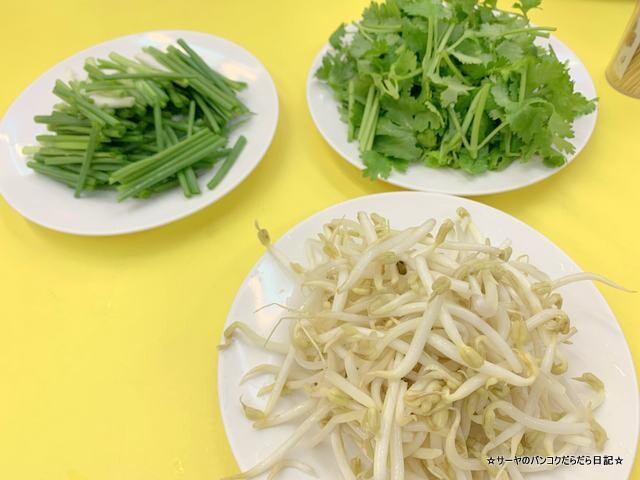 BURAPHA BIRD'S NEST フカヒレ ハジャイ (5)