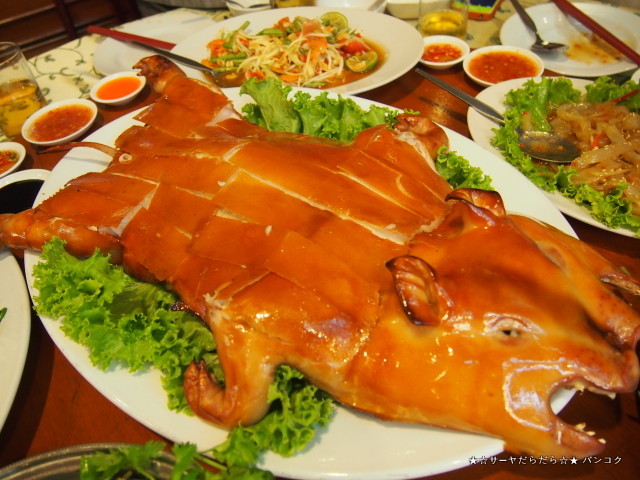 Chandrphen Restaurant 珍平酒楼 バンコク 美味しい 中華