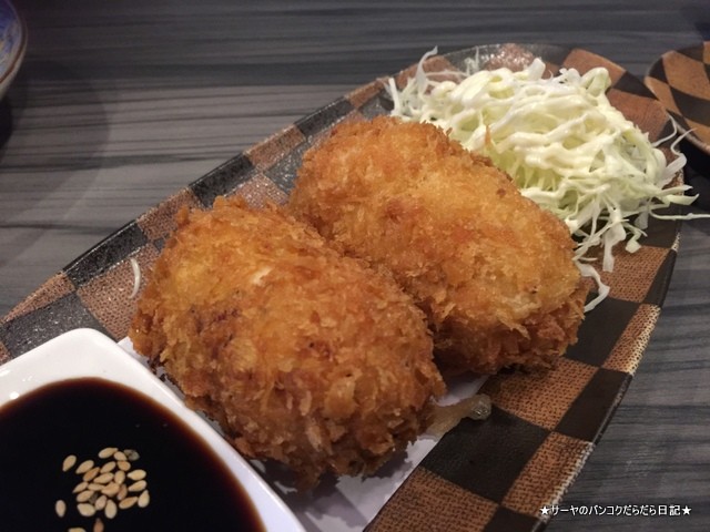 ぼっけぇ 三宅 にやけ BOKHE 居酒屋 バンコク