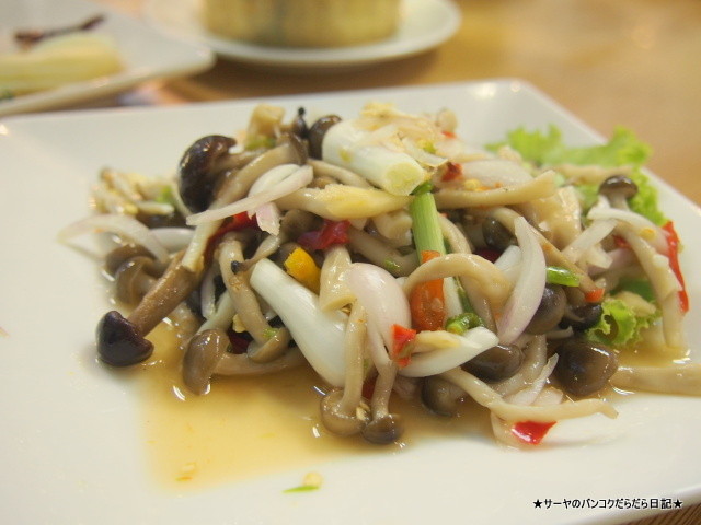 ガイヤーン ニタヤ バンコク タイ料理 (13)