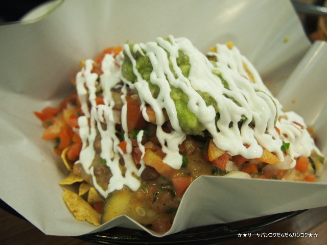 La Monita Taco Truck メキシカン バンコク Mexican
