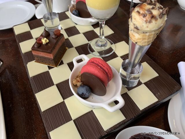 AFTERNOON TEA AT FINISHING POST クラウンプラザバンコク (8)