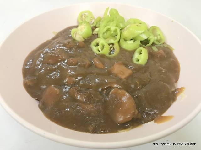 petyang vathikorn ペットヤーン バミー あんかけ タイ食堂 (1)
