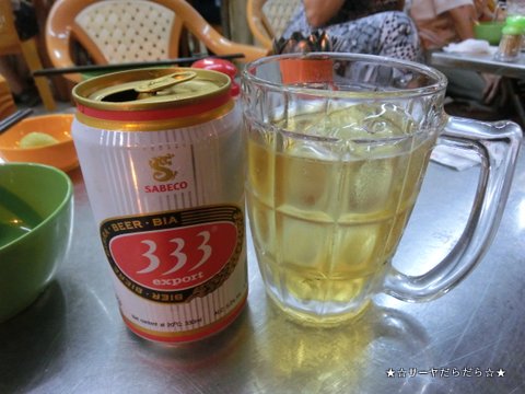 Quan Oc A Soi at District 3 ホーチミン 貝