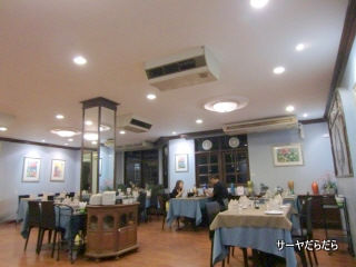 20110808 fondue house 8