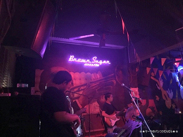 JAZZ BAR ジャズバー ブラウンシュガー (9)