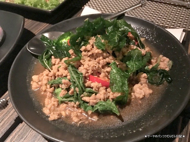 Ruen Urai (ルアンウライ) タイ料理 バンコク (8)