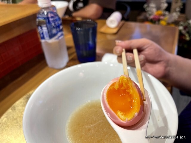 六九麺 ROCK MEN バンコク ラーメン (11)