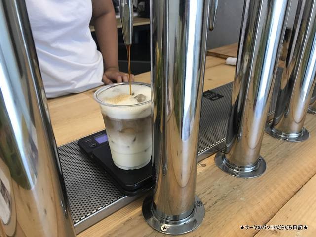 ナイトロコールドブリュー nitro coffee バンコク ekamai (11)