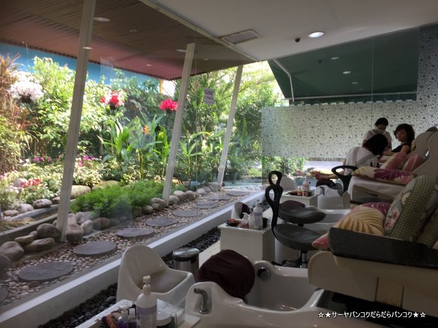 GRANDE NAIL エカマイ バンコク ネイル