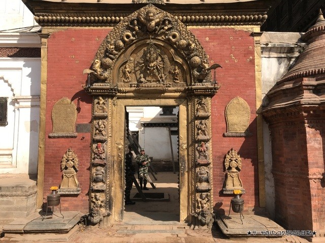 Bhaktapur バクタプル カトマンズ 世界遺産 王宮前広場 (17)