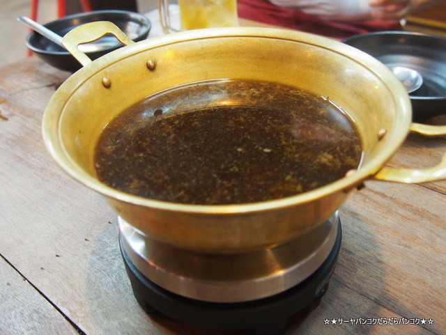 Krabi Ngn クラビグン 鍋 バンコク レストラン