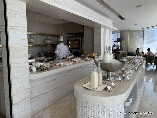 Breakfast Waldorf Astoria Bangkok バンコク ウォドルフ (23)