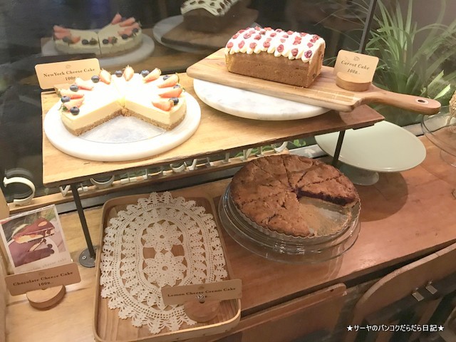 unfasion bangkok cafe ekmai オシャレカフェ ケーキ